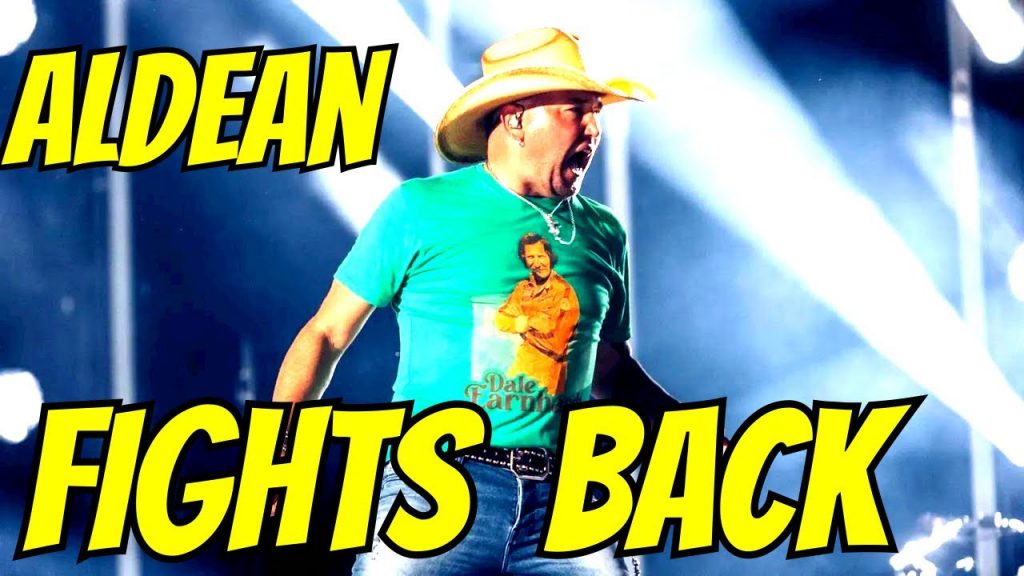 JASON ALDEAN addresses crowd in Cincinnati.