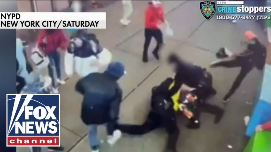 Migrants attack NYPD officers in shocking video